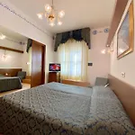 Florida ホテル 4*