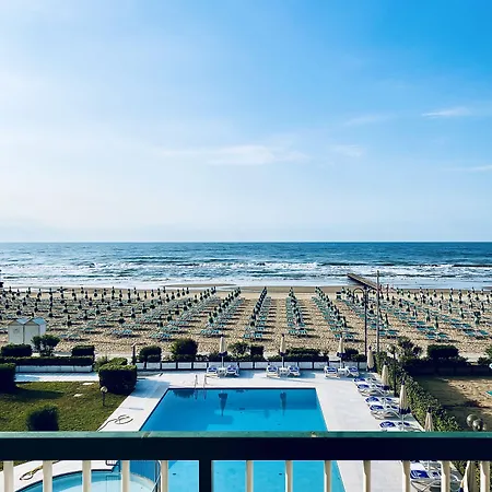 Florida Hotel