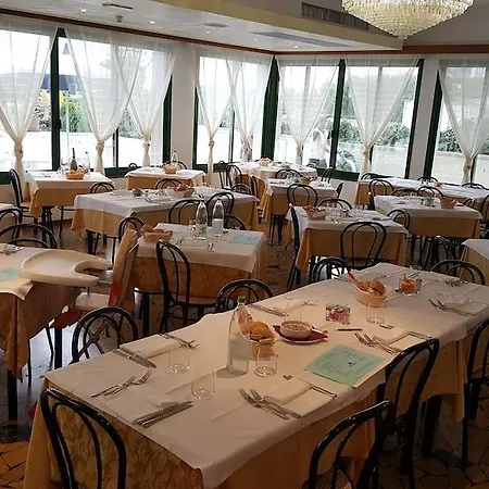 Florida Hotel