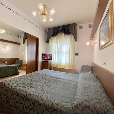 Florida Hotel 4*