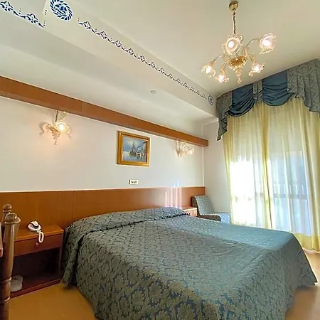 Florida Hotel 4*